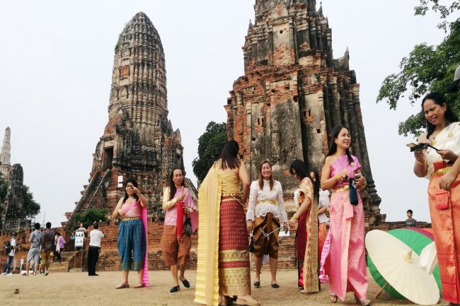'บุพเพสันนิวาส' ดันเข้าพักอยุธยาพุ่ง