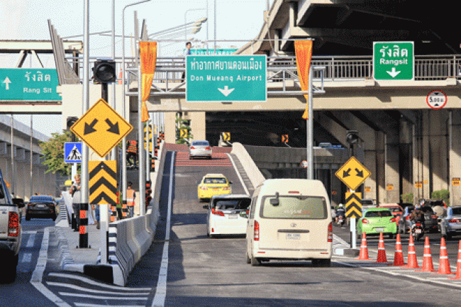 ทล.เปิดสะพานเชื่อมแก้รถติดสนามบินดอนเมือง