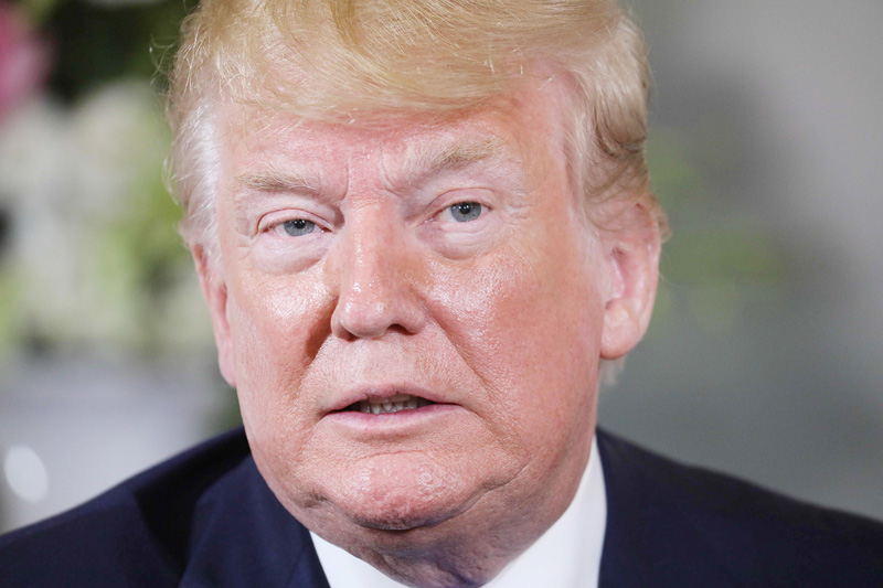 'ทรัมป์' ชะลอเก็บภาษี สินค้านำเข้าเม็กซิโก-จีน