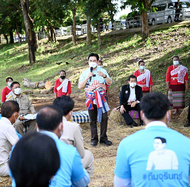 ‘จุรินทร์’ลงพื้นที่อีสานใต้ สร้างเครือข่ายการค้าภูมิภาค