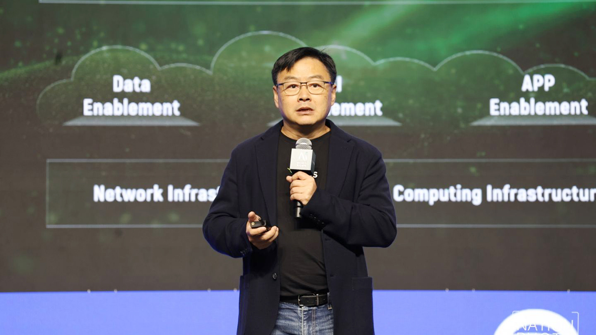 'เอไอเอส-ทรู' ปลุกองค์กร 'เอไอ'  ปั้นเครือข่ายอัจฉริยะหนุนรายได้ใหม่